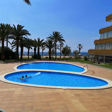 Apartment En Primera Linea De Playa Center
