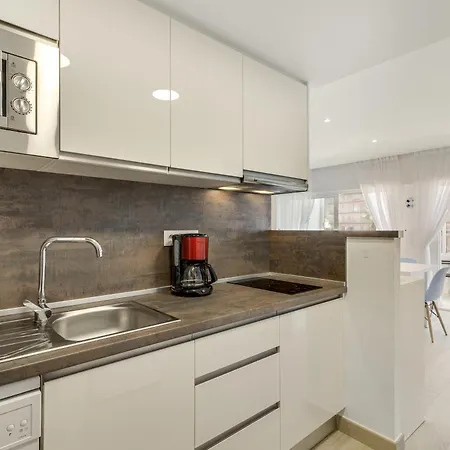 Apartment En Primera Linea De Playa Center *